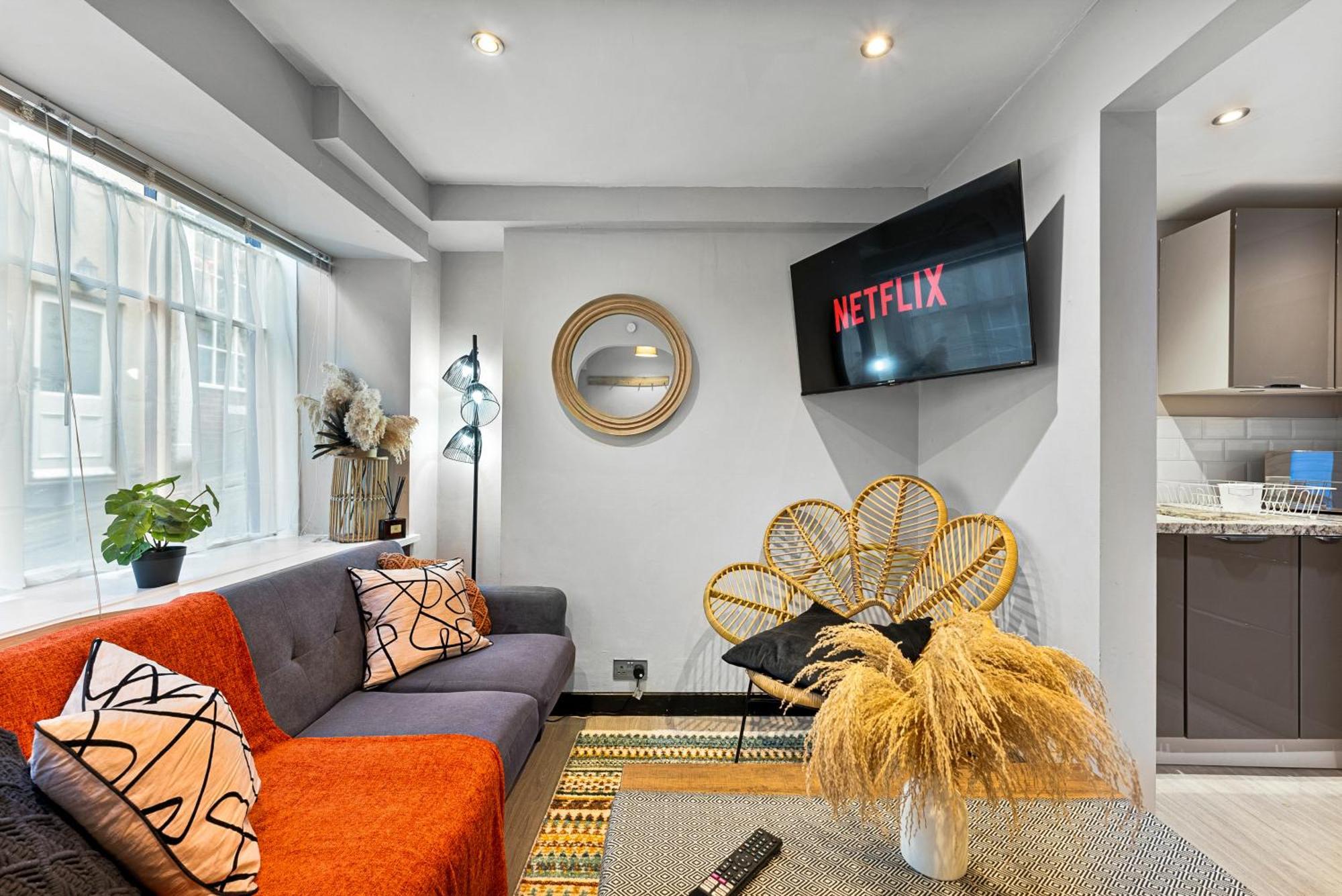 30 Percent Off! Elegant Cottage Of Whitby - Sleeps 5 Екстериор снимка